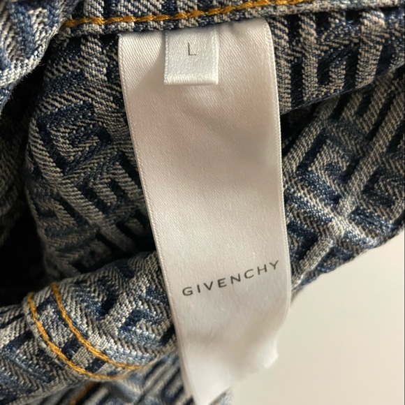 Givenchy Denim Jacket Blue Large - Picture 4 of 4